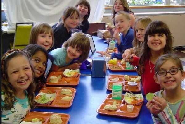 Grad Varaždin i ove školske godine osigurao prehranu u školi za 752 učenika